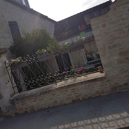 Gite La Ptite Lazz Les Riceys Esterno foto